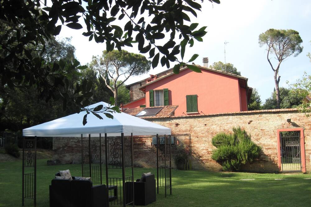 Photo of Outdoor in Faenza