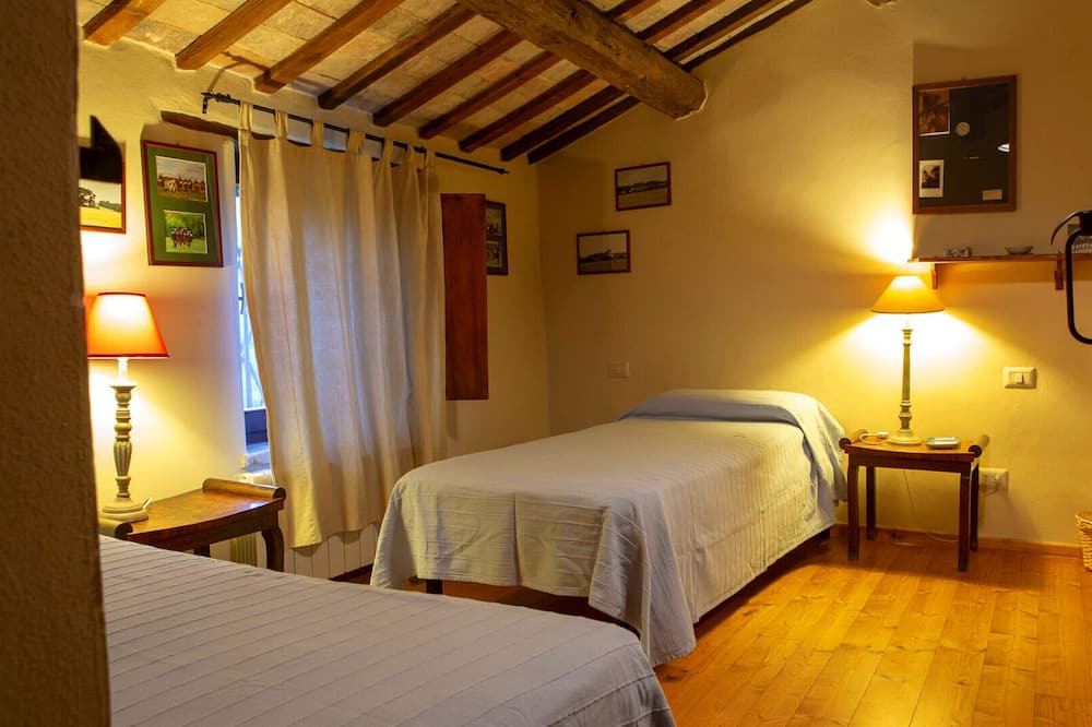 Photo of Bedroom in Avenale