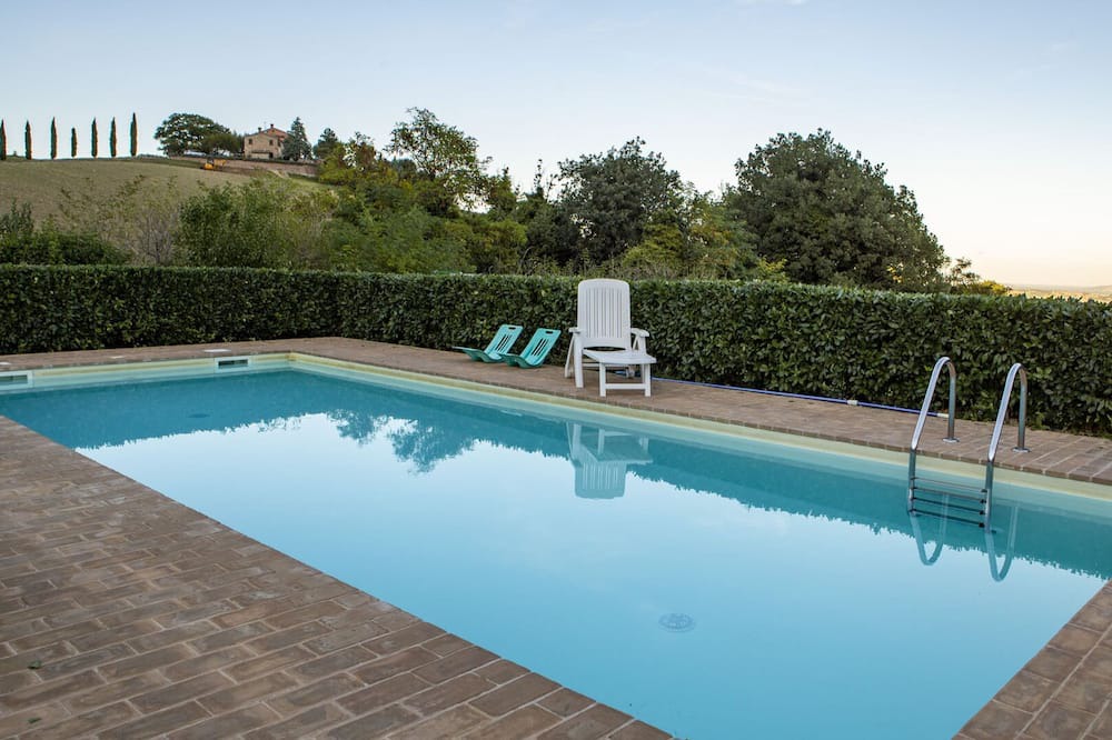 Photo of Outdoor in Avenale
