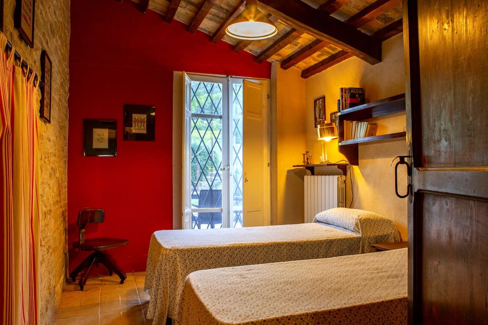 Photo of Bedroom in Avenale