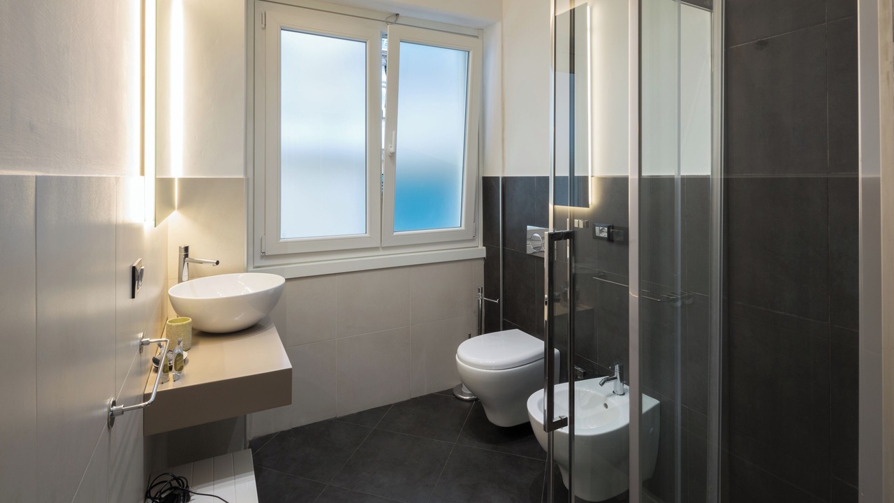 Photo of Bathroom in Genoa Historical Centre