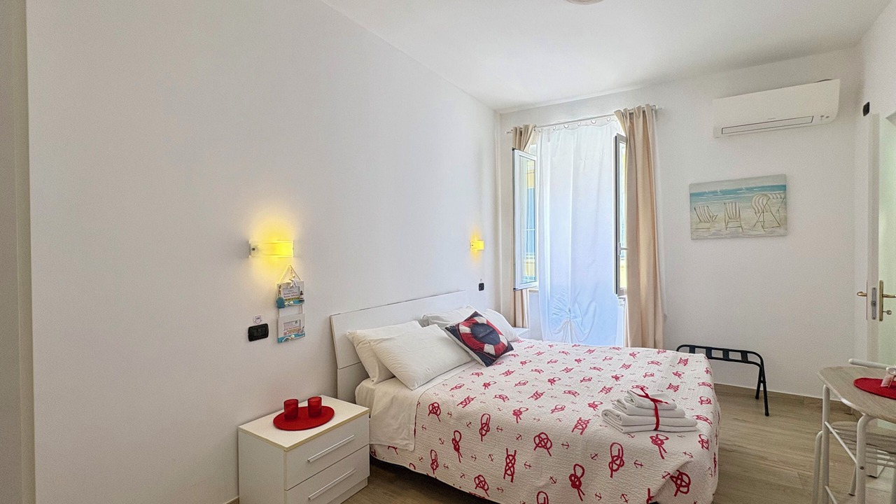 Photo of Bedroom in Levanto