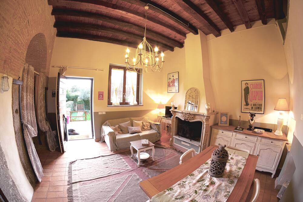 Photo of Livingroom in Formello