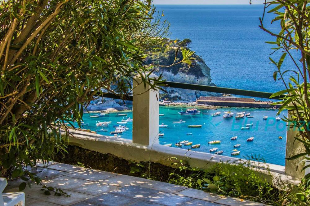 Photo of Outdoor in Le Forna