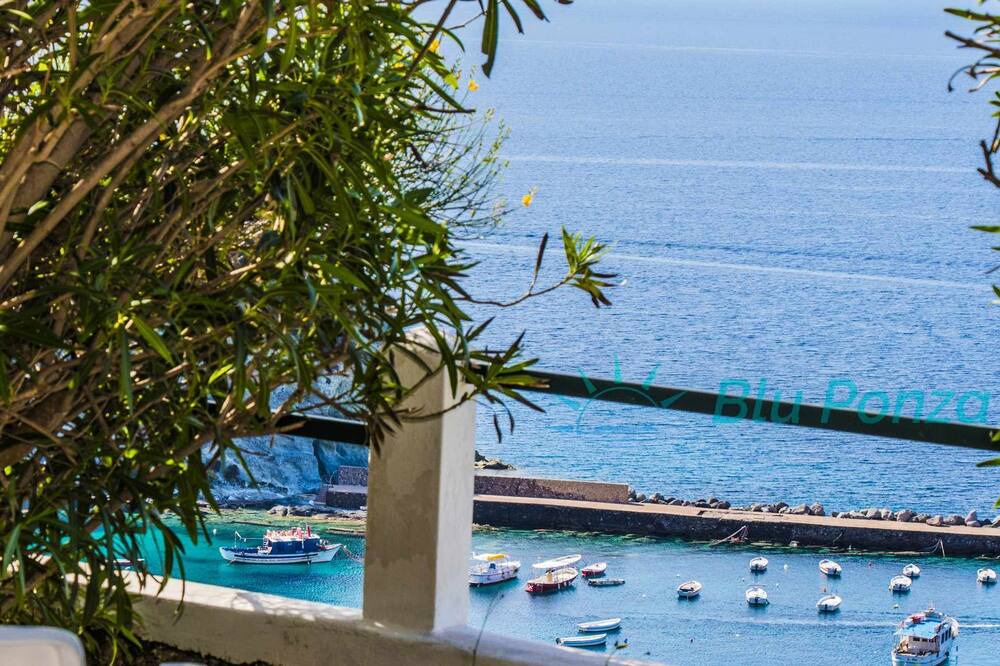 Photo of Outdoor in Le Forna