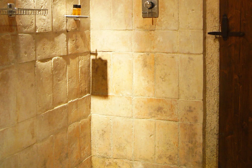 Photo of Bathroom in Trevi