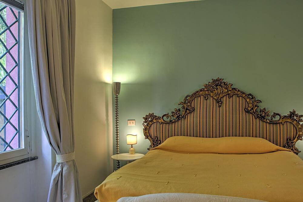 Photo of Bedroom in Zona XLV Castel di Guido