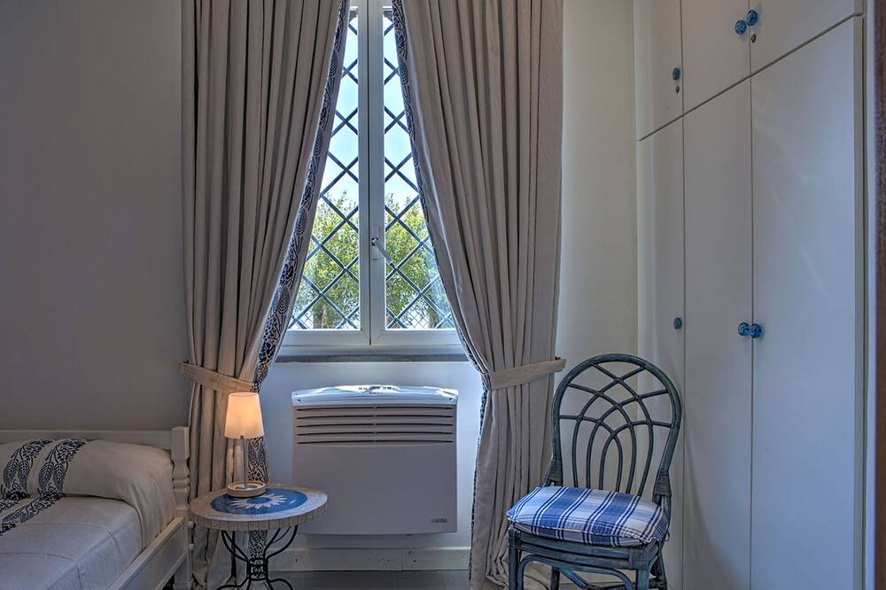 Photo of Livingroom in Zona XLV Castel di Guido
