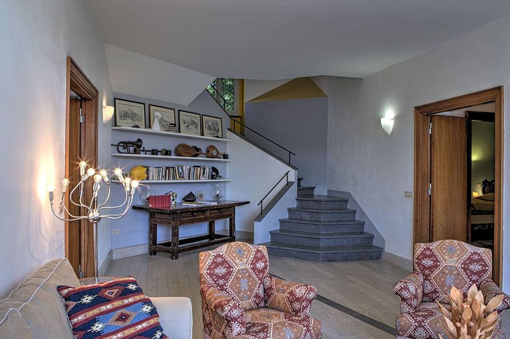 Photo of Livingroom in Zona XLV Castel di Guido
