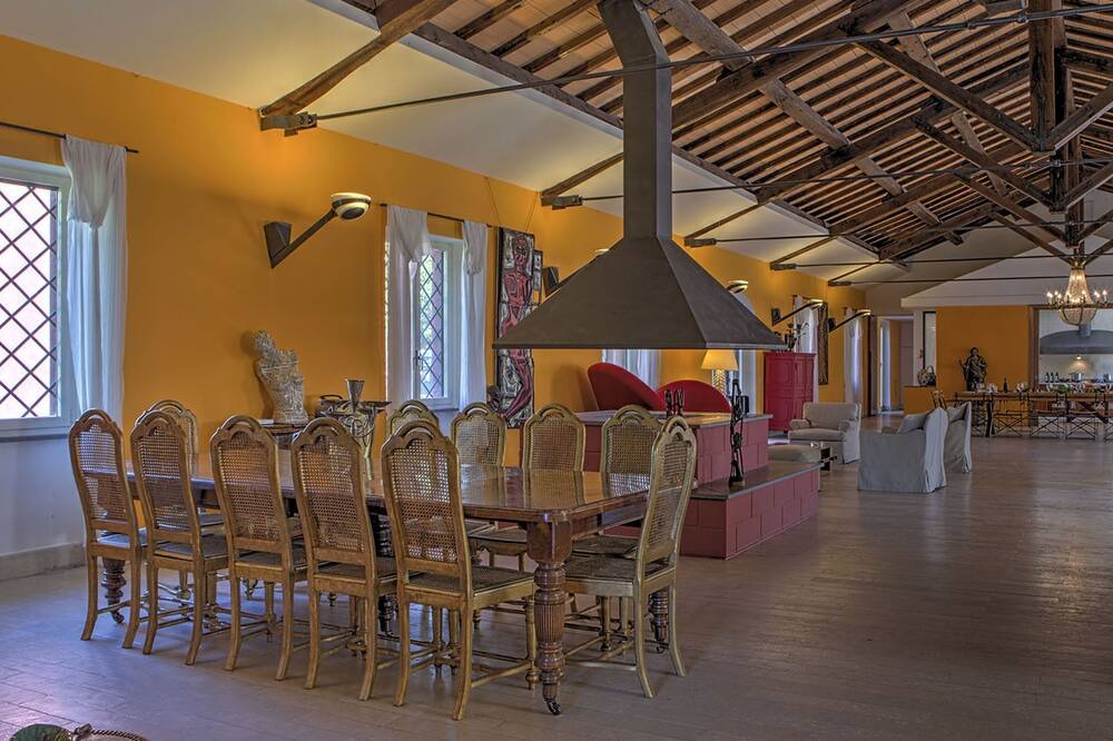 Photo of Livingroom in Zona XLV Castel di Guido