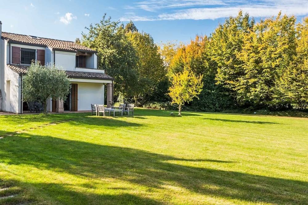Photo of Outdoor in Forli