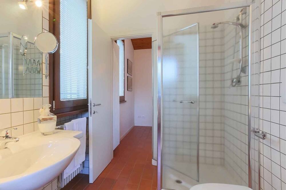 Photo of Bathroom in Forli