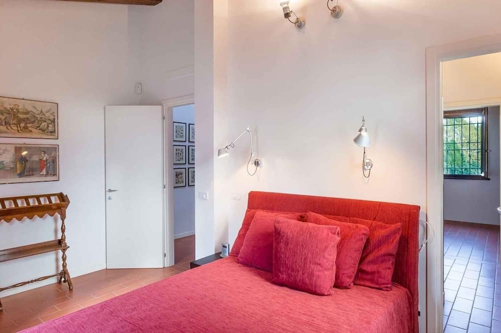 Photo of Bedroom in Forli