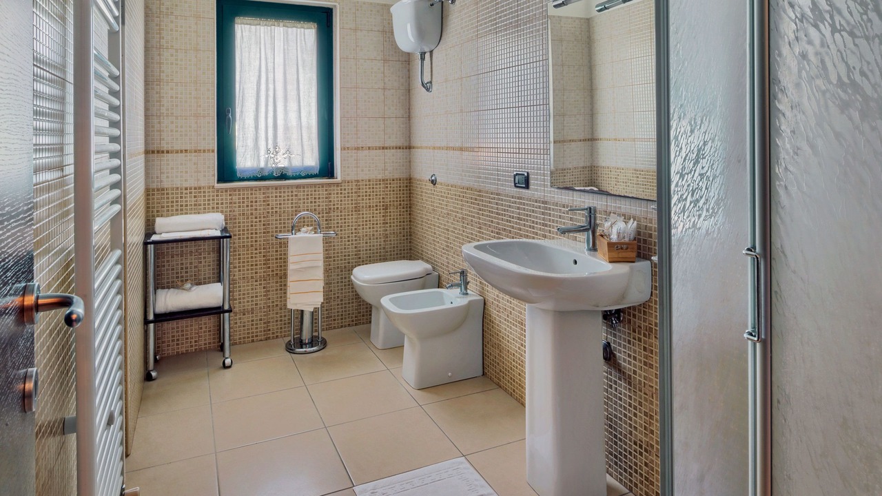 Photo of Bathroom in Poggio Picenze