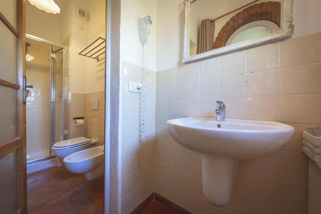 Photo of Bathroom in Bibbona