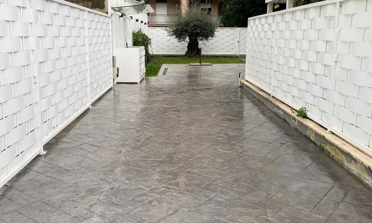 Photo of Outdoor in Latina
