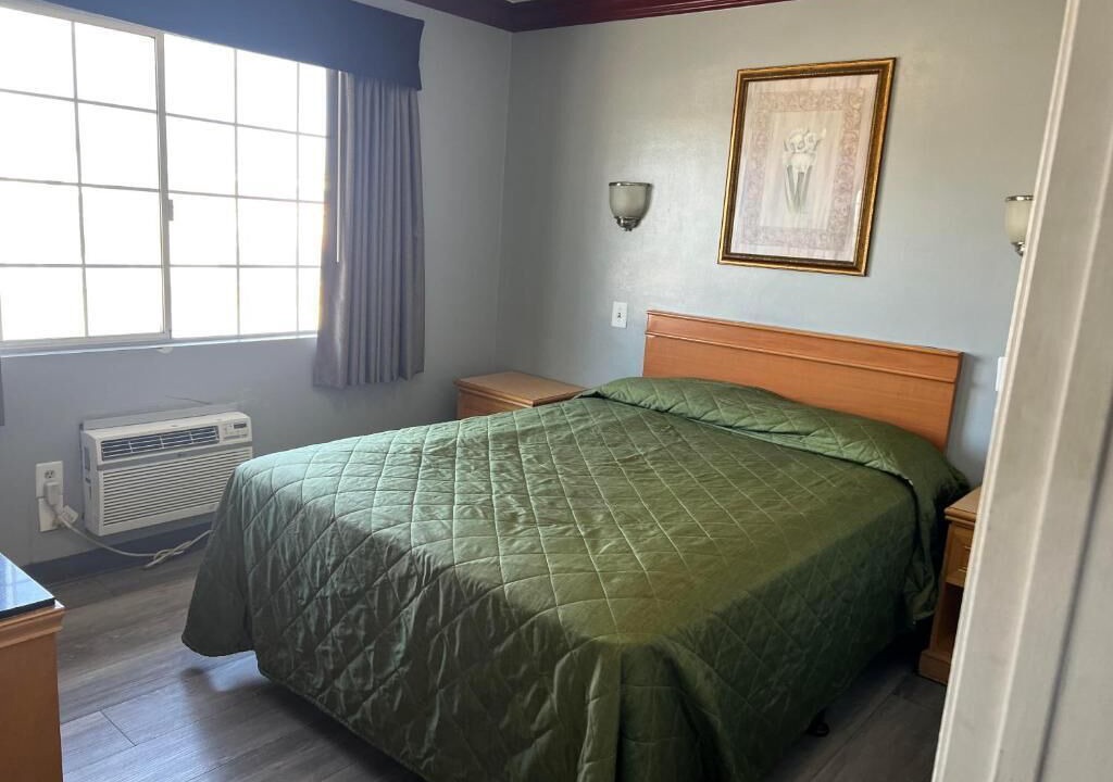 Photo of Bedroom in Harbor