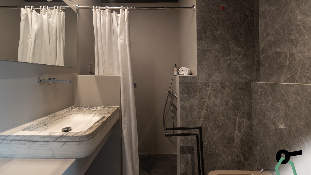 Photo of Bathroom in Arcola