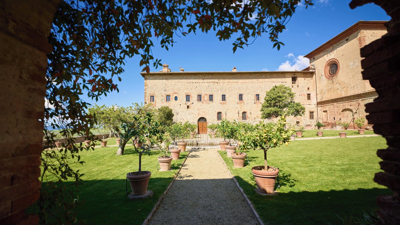 Photo of Others in Pienza