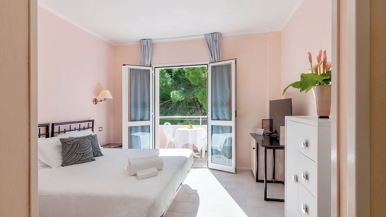 Photo of Bedroom in Marina di Campo
