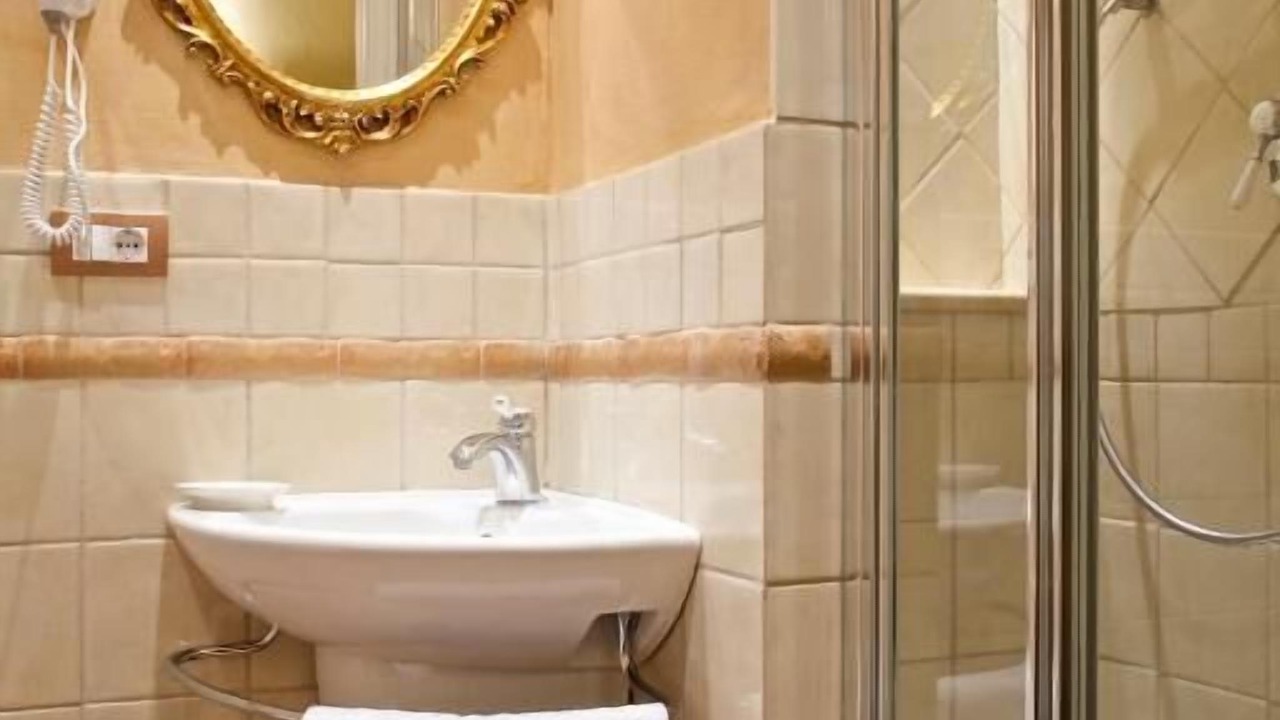 Photo of Bathroom in Siena Historical Center