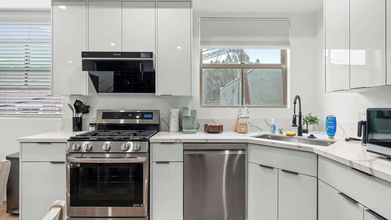 Photo of Kitchen in Pico-Union