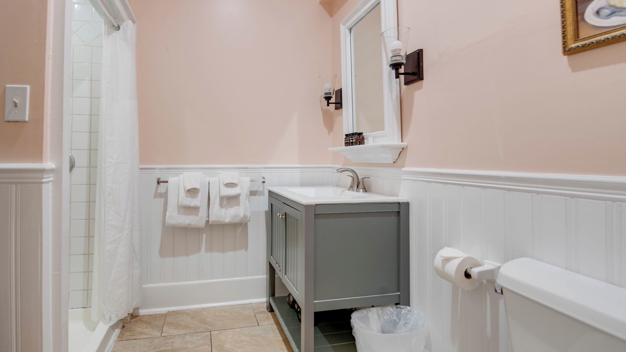 Photo of Bathroom in Historic Seaport