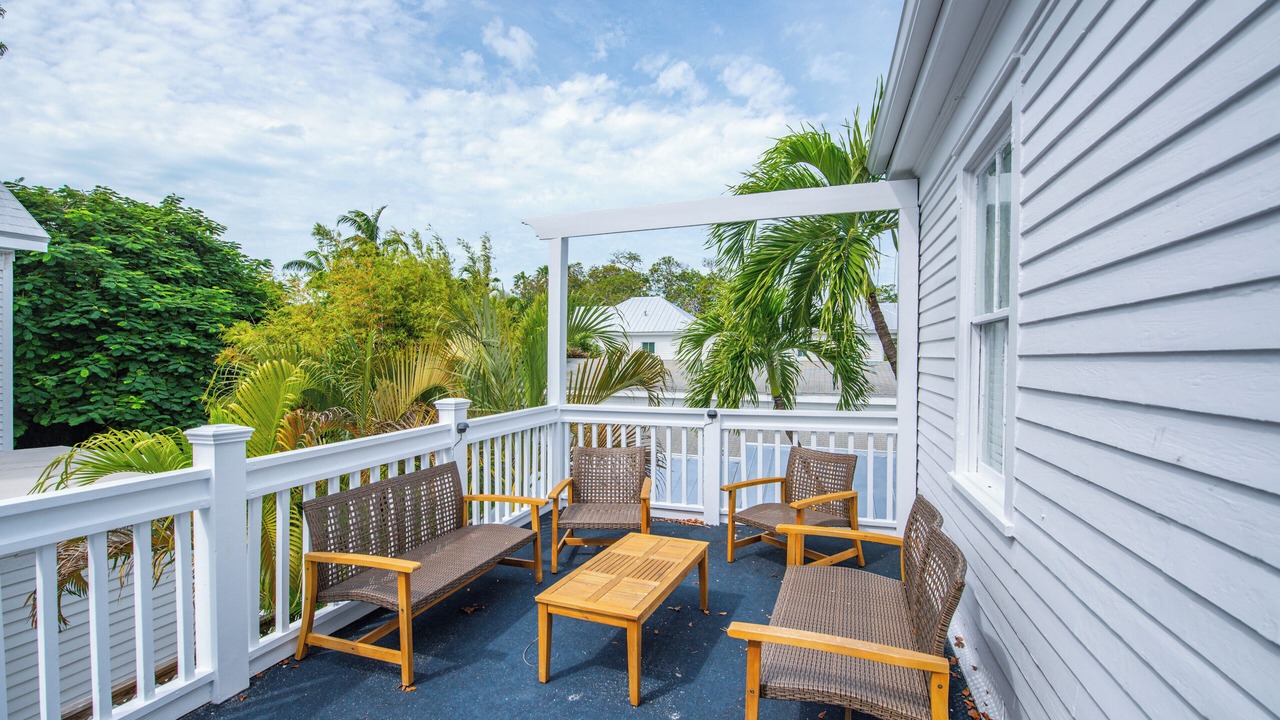 Photo of Patio Balcony in Historic Seaport