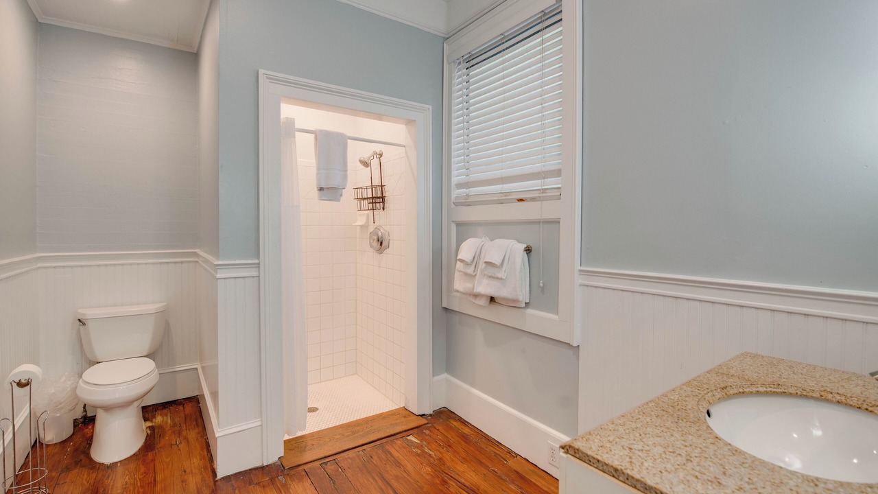 Photo of Bathroom in Historic Seaport