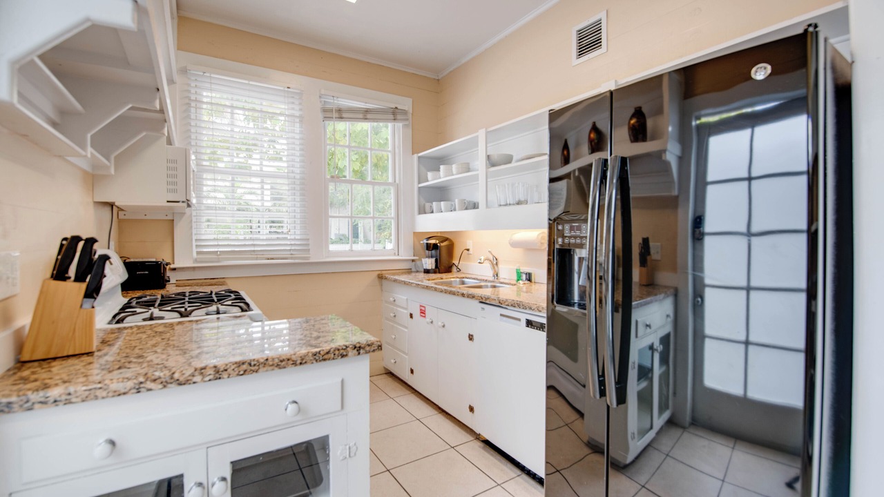 Photo of Kitchen in Historic Seaport