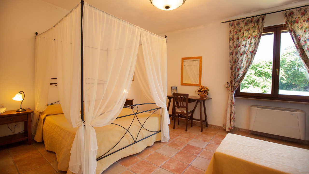 Photo of Bedroom in Orte