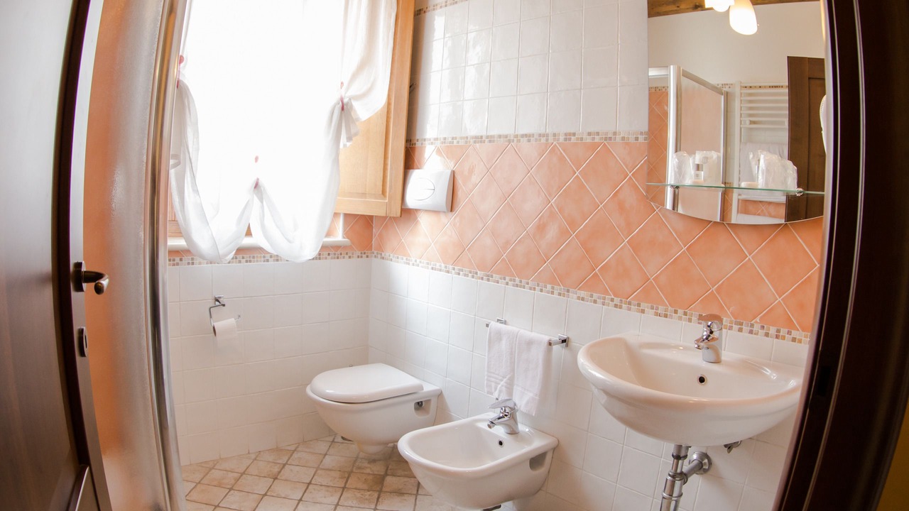 Photo of Bathroom in Brecciarola