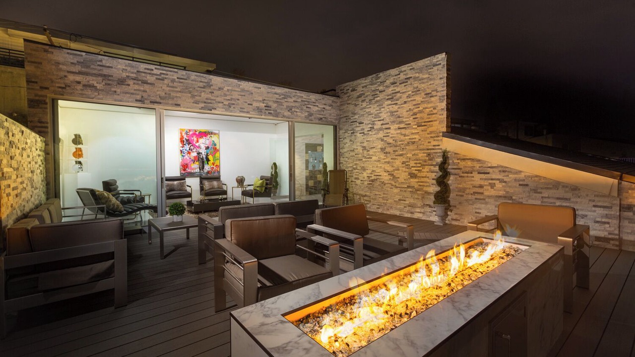 Photo of Patio Balcony in West Hollywood