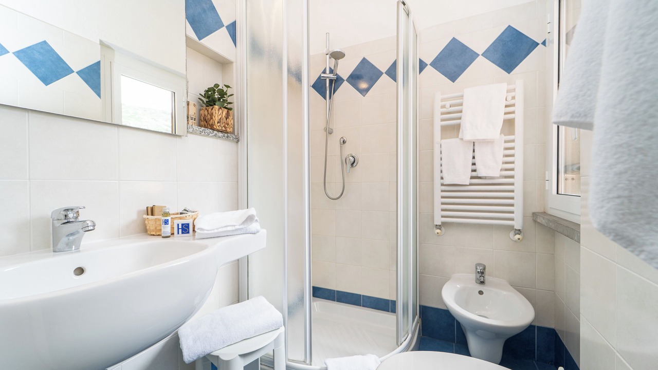Photo of Bathroom in Giglio Porto