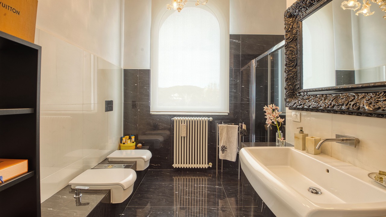 Photo of Bathroom in Civitavecchia