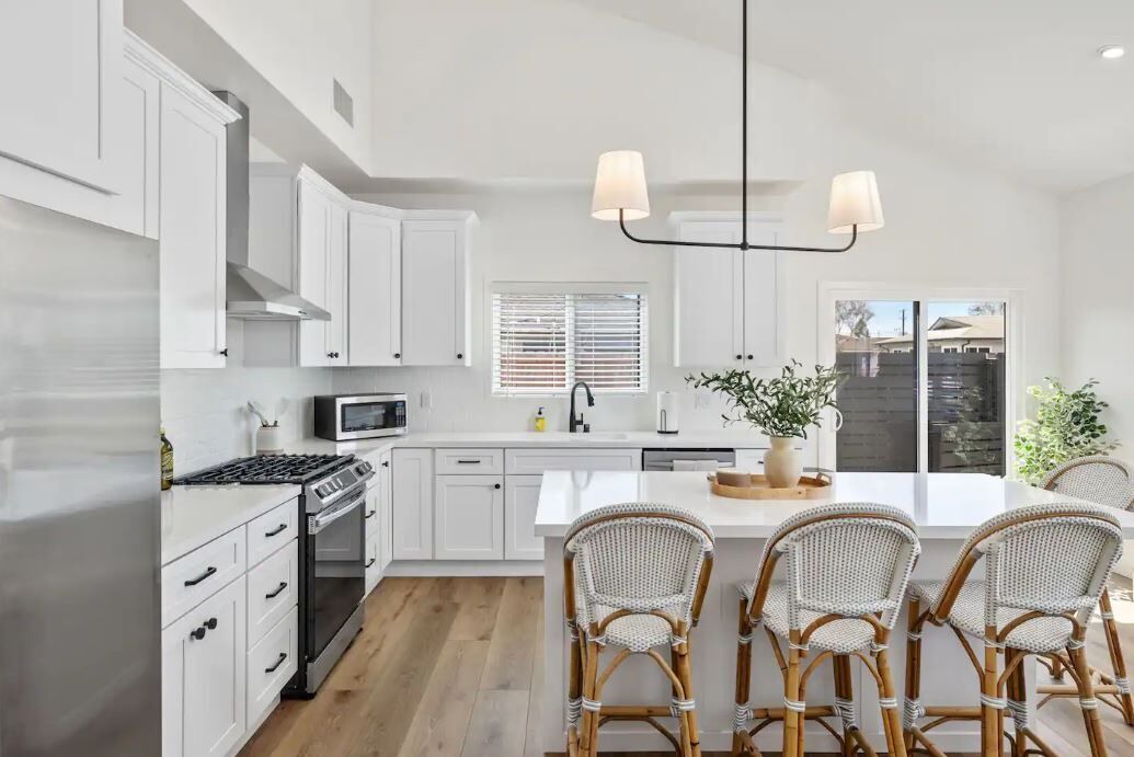 Photo of Kitchen in Del Aire