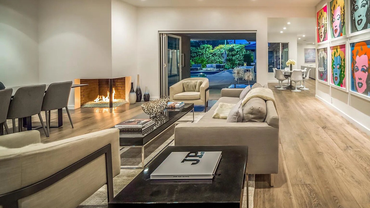 Photo of Livingroom in The Flats