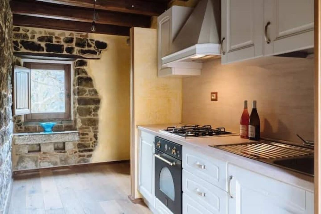 Photo of Kitchen in Valle Castellana