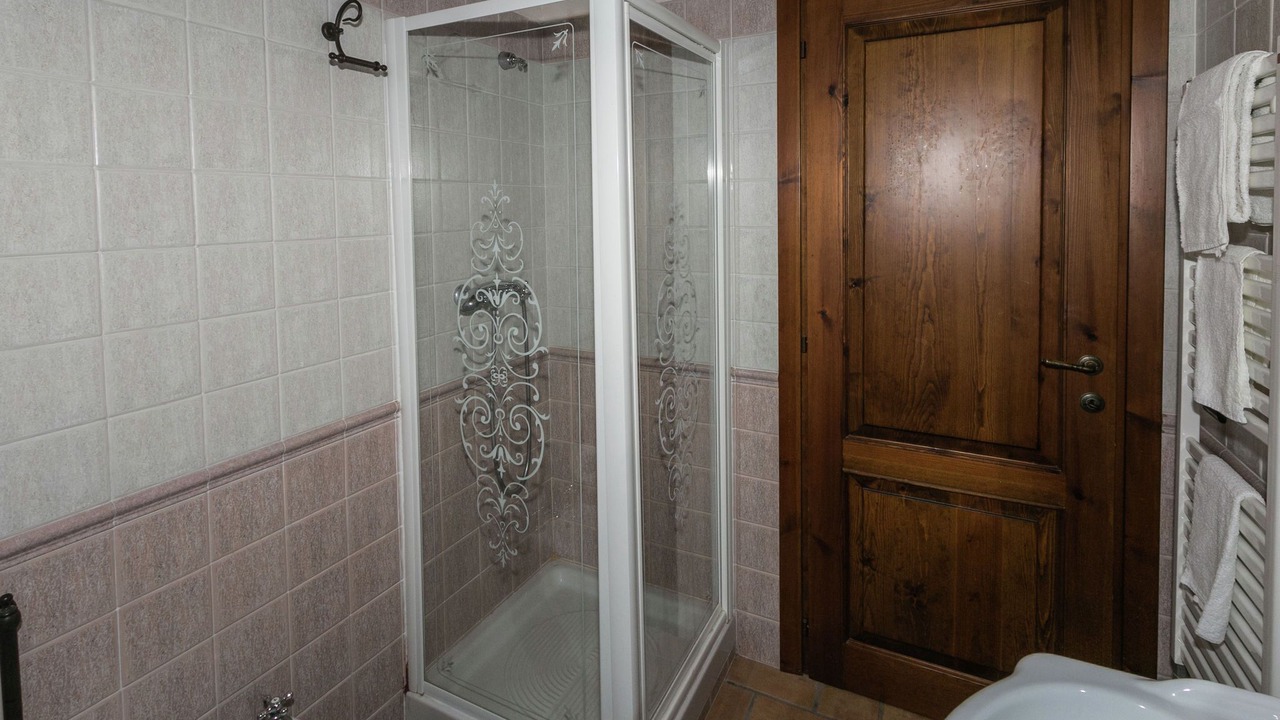 Photo of Bathroom in Montoro