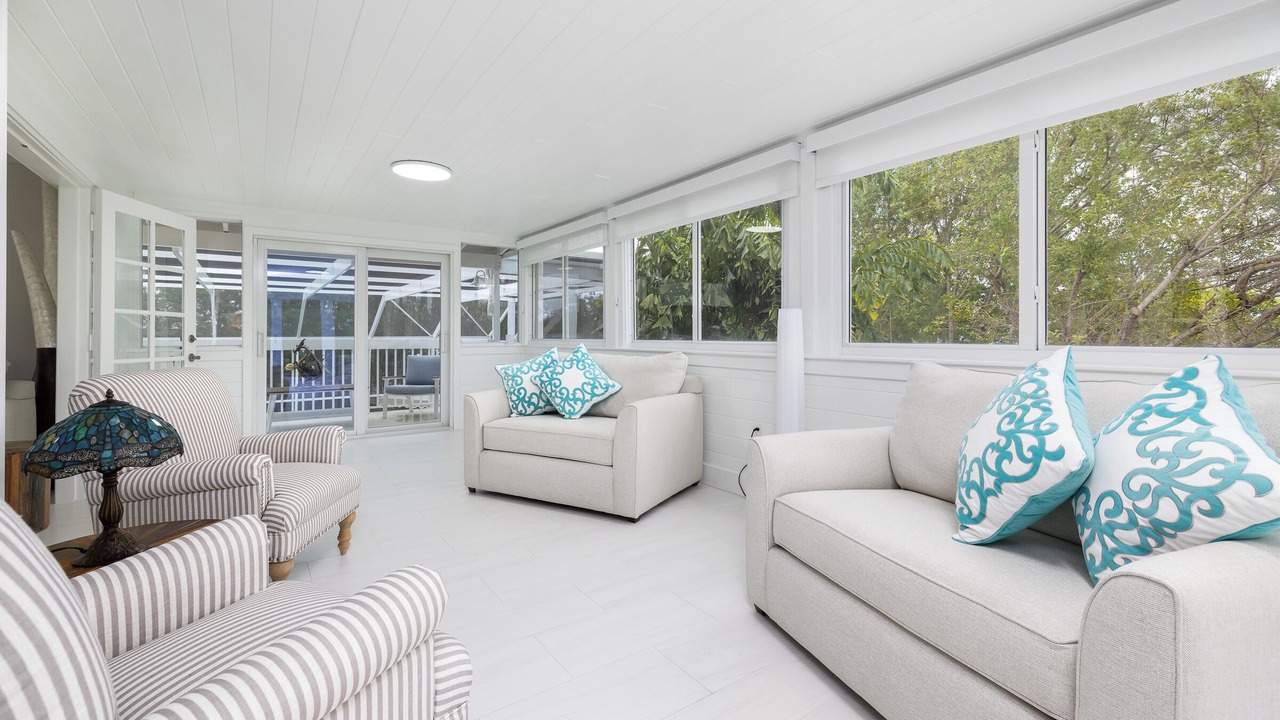 Photo of Livingroom in Twin Lakes