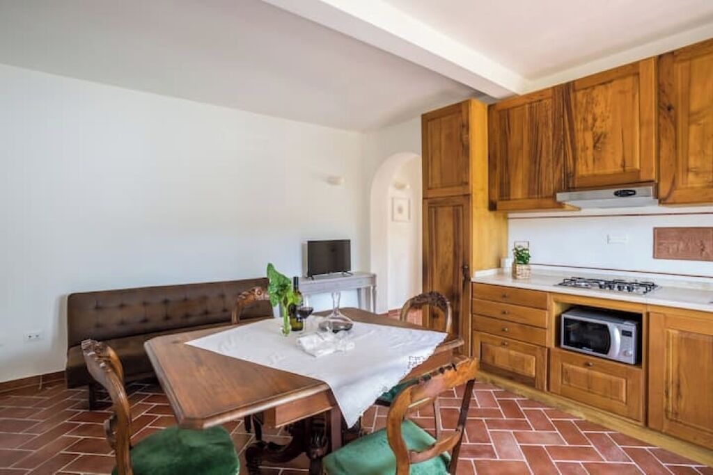 Photo of Kitchen in Montescudaio