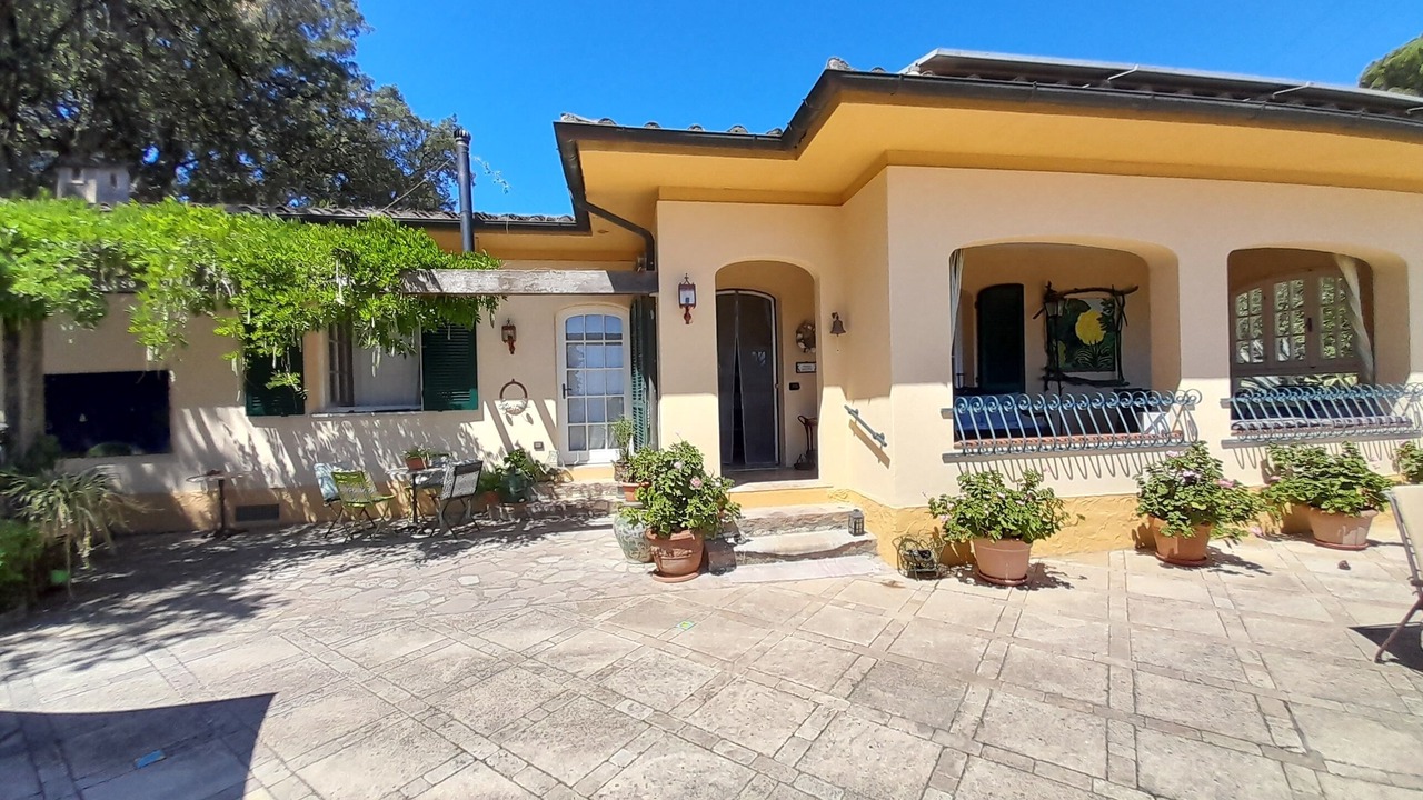 Photo of Outdoor in Naregno