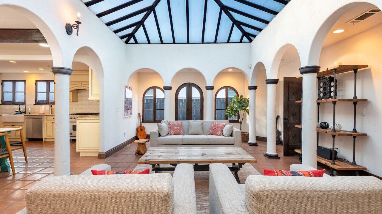 Photo of Livingroom in Carthay Circle
