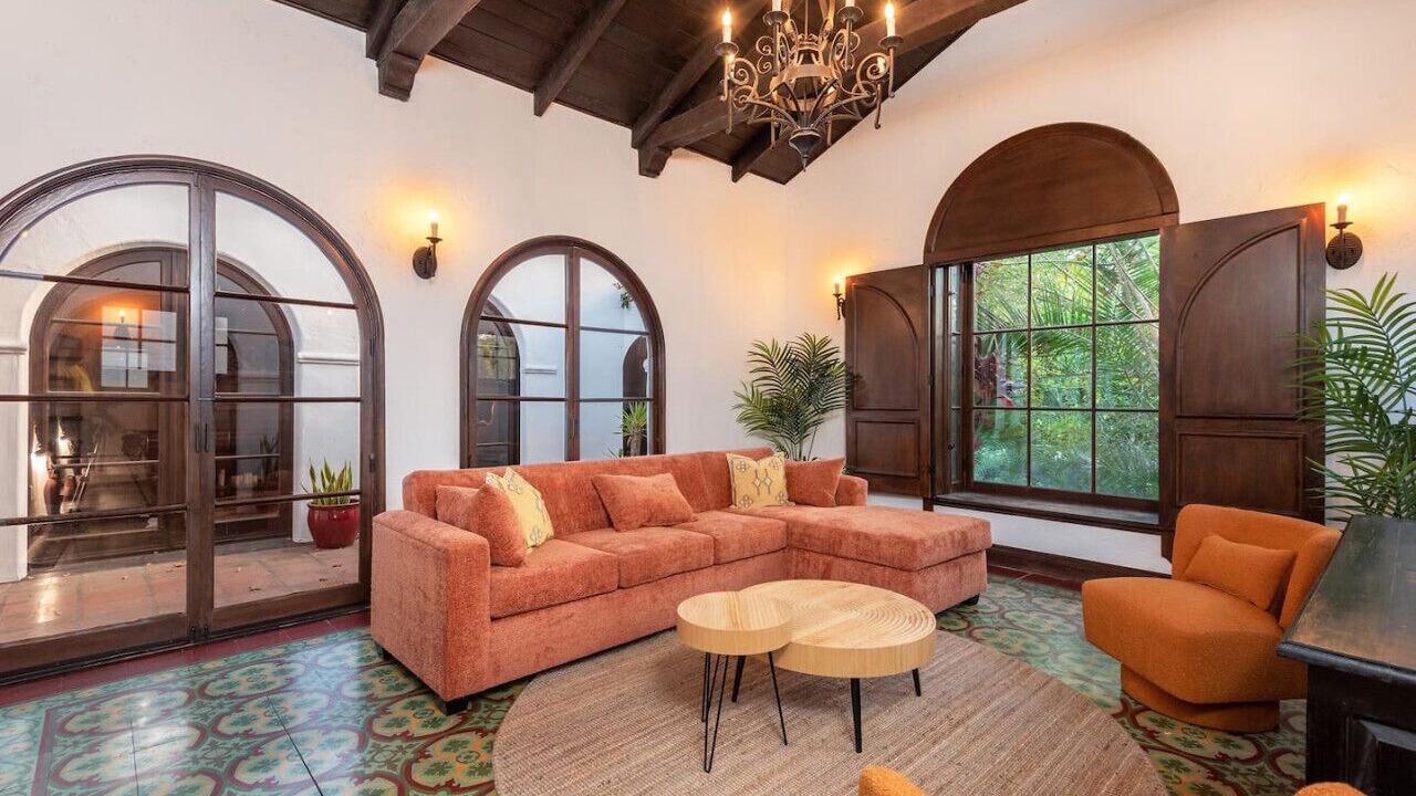 Photo of Livingroom in Carthay Circle