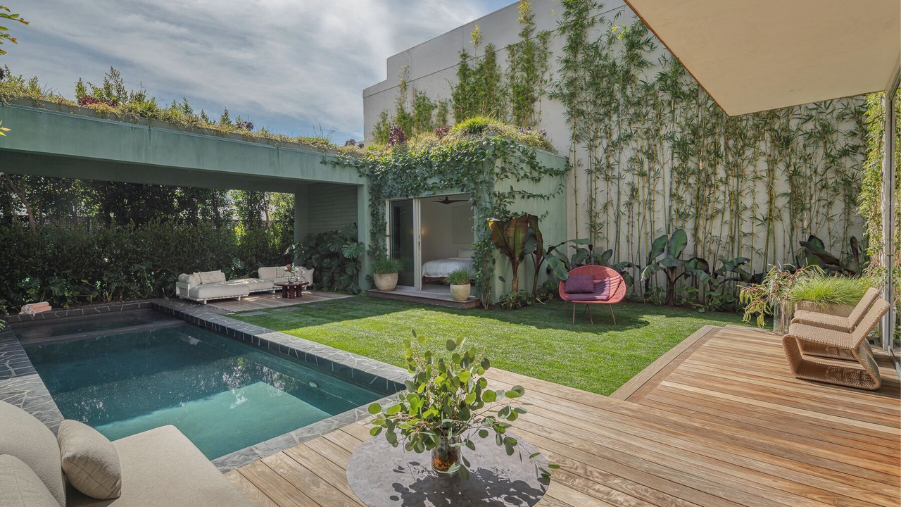 Photo of Outdoor in West Hollywood West