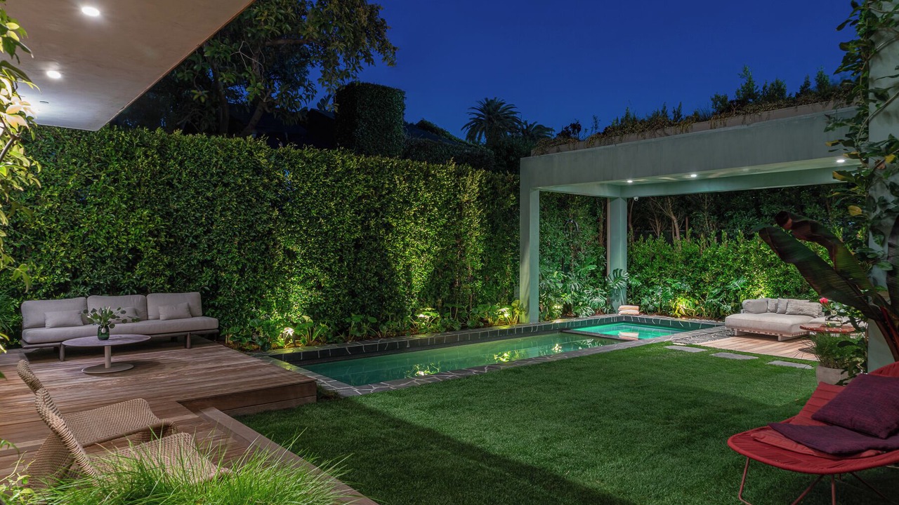 Photo of Outdoor in West Hollywood West