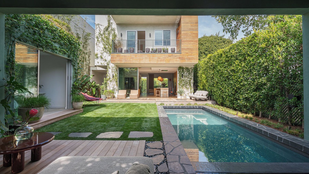 Photo of Outdoor in West Hollywood West