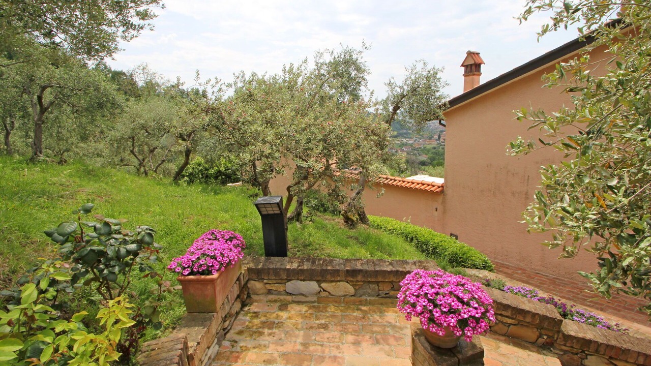 Photo of Outdoor in Ortonovo