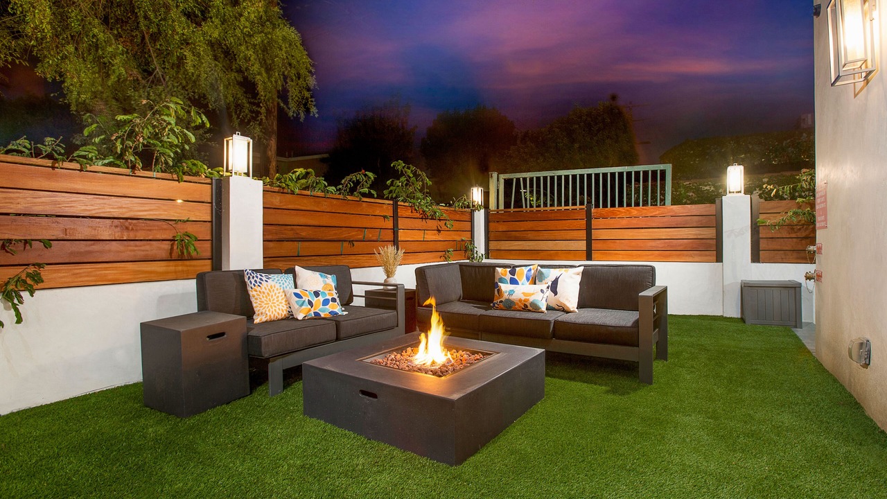 Photo of Patio Balcony in Pico - Robertson