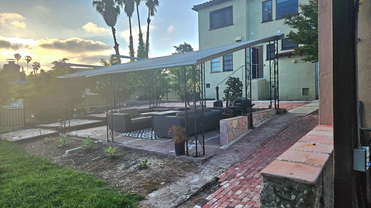 Photo of Patio Balcony in View Park-Windsor Hills